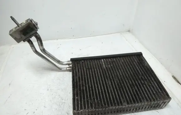 Jeep Grand Cherokee (WK) Air conditioning (A/C) radiator (interior) 60940614L