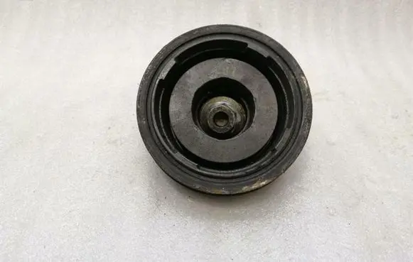 Mercedes-Benz S W221 Crankshaft pulley A2730300103