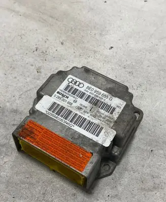 Audi A4 S4 B7 8E 8H Airbag control unit/module 8E0959655G 063N6