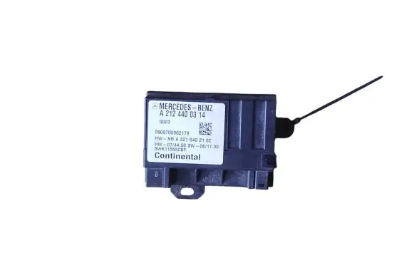 Mercedes-Benz E W212 Fuel injection pump control unit/module A2124400314 5WK11555CBF A2215402162