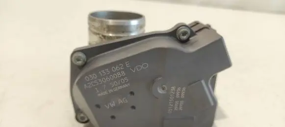 Volkswagen Fox Throttle valve A2C53060088 05121501238