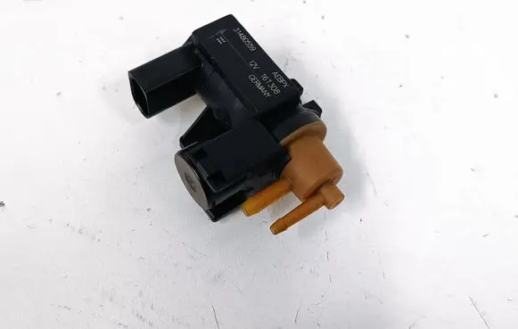 Volvo XC60 Turbo solenoid valve 31480559