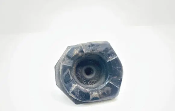 Nissan Qashqai Rear coil spring rubber mount 550324EA0A