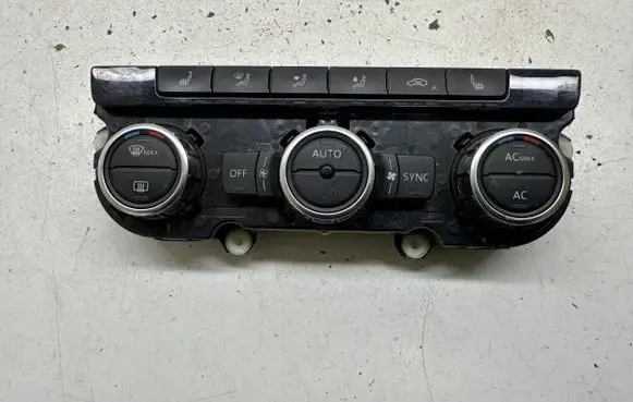 Volkswagen Passat Alltrack Climate control unit 3AA907044C 5HB01125711