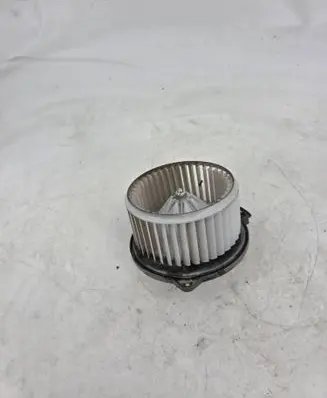 Toyota Corolla Verso AR10 Heater fan/blower 194000