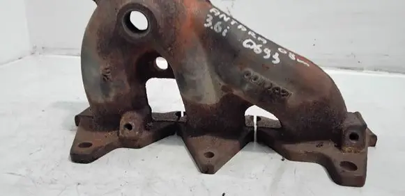 Opel Antara Exhaust manifold 12571100