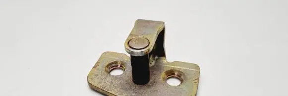 Opel Zafira A Rear door lock loop/hook striker 