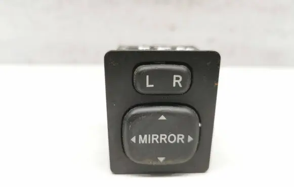 Toyota Corolla Verso AR10 Wing mirror switch 769746