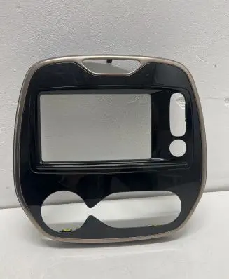 Renault Captur Radio/GPS head unit trim 682700795R 682702540R 682704761R