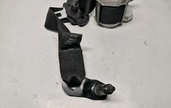 Opel Signum Front seatbelt 09185517N 13146623F