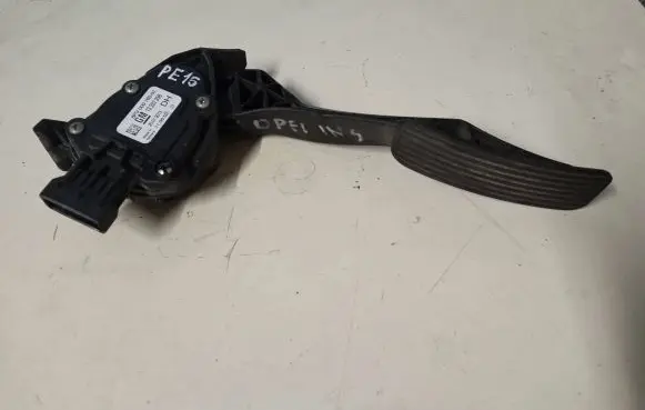 Opel Insignia A Accelerator throttle pedal 6PV009765