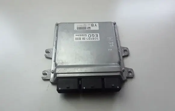 Infiniti M Y51 Engine control unit/module NEC001076