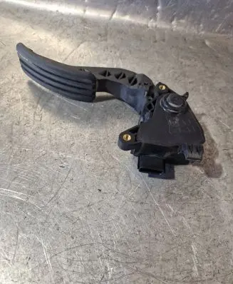 Renault Megane III Accelerator throttle pedal 180020022R