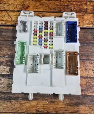 Ford Focus Fuse box set GV6T14A073BD