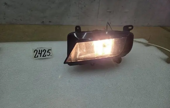 Audi A4 S4 B8 8K Front fog light 8K0941700