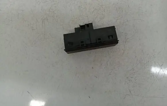Opel Mokka X Passenger airbag on/off switch 13422812 321922