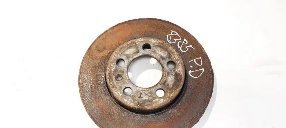 Volkswagen Polo IV 9N3 Front brake disc ventiliuojamas