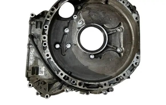 Mercedes-Benz Vito Viano W639 Timing chain cover A6510150802