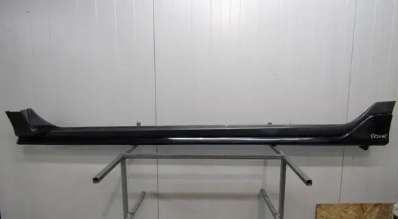 Front sill (body part)