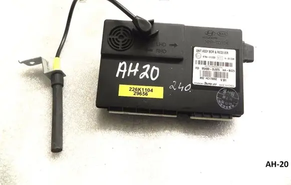 Hyundai i30 Keyless (KESSY) go control unit/module 954002L925