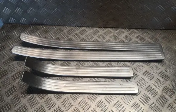 Porsche Cayenne (9PA) sill trim set (inner) 8L0853655A 7L0853656A