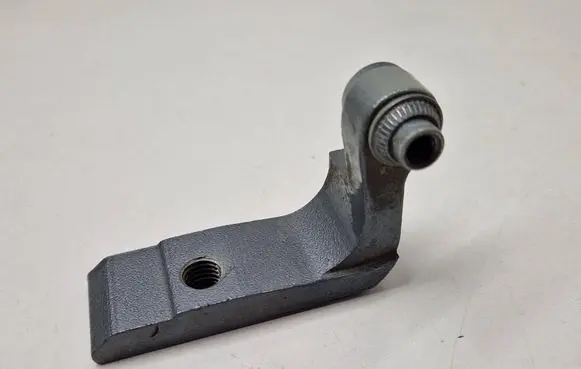 BMW 2 Active Tourer U06 Rear door lower hinge 5A1FCB2