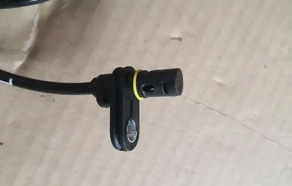 Volkswagen Crafter ABS wheel speed sensor 0265007659