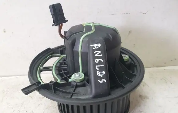 BMW 3 E92 E93 Heater fan/blower 1139300721
