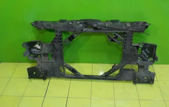 Renault Megane III Radiator support slam panel 16AB20