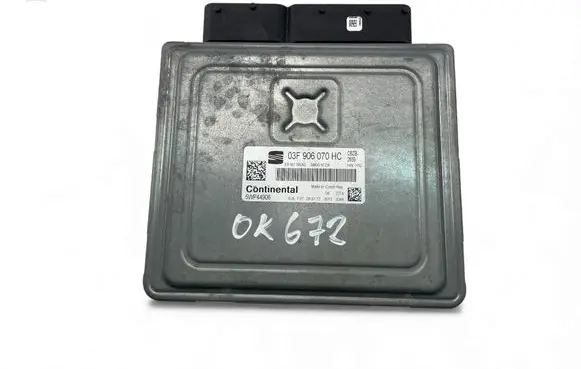 Seat Leon (1P) Engine control unit/module ECU 03F906070HC