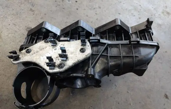 Mercedes-Benz C W204 Intake manifold A6460902337 4546840