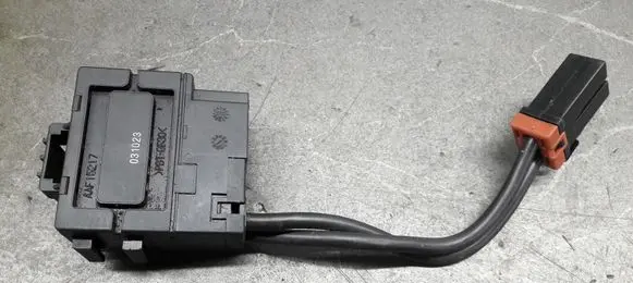 Mazda RX8 Voltage converter inverter AAF15217