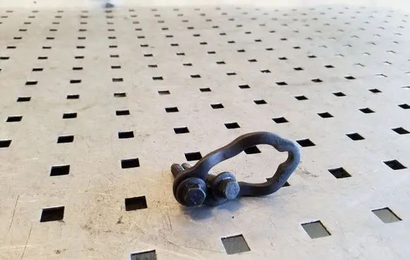 Volvo XC90 Fuel Injector clamp holder
