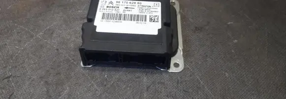 Peugeot Expert Airbag control unit/module 9817062880