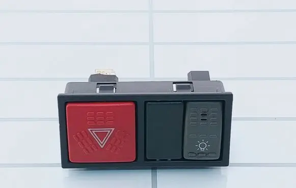 Iveco Daily 1st gen Hazard light switch 4858678