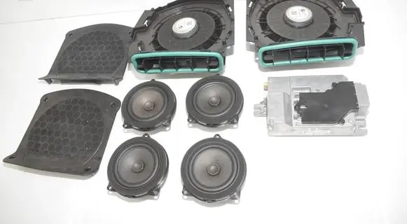 BMW 3 G20 G21 Audio system kit 5A923C4 2622560 2622565