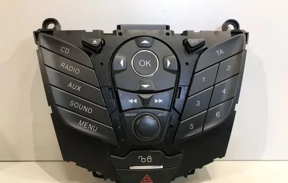 Ford Focus Head unit multimedia control AM5T18K811AC 331409000 4840B4D1
