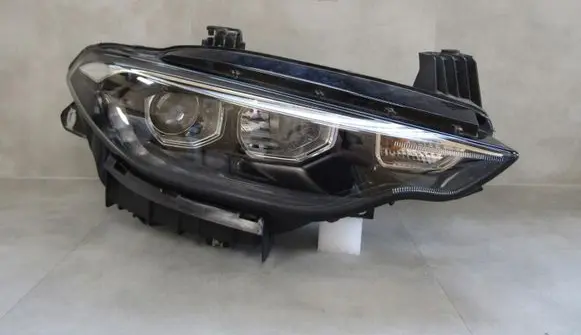Fiat Tipo Headlight/headlamp 00520159580E