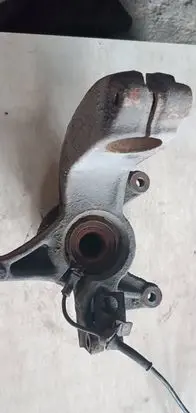 Renault Scenic II - Grand scenic II Front wheel hub