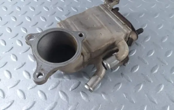 Subaru Outback (BS) EGR valve cooler 14793AA090