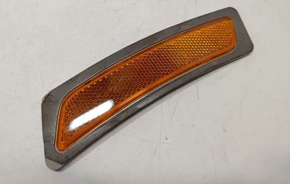BMW 5 F10 F11 Front reflector 7342094 63147342094