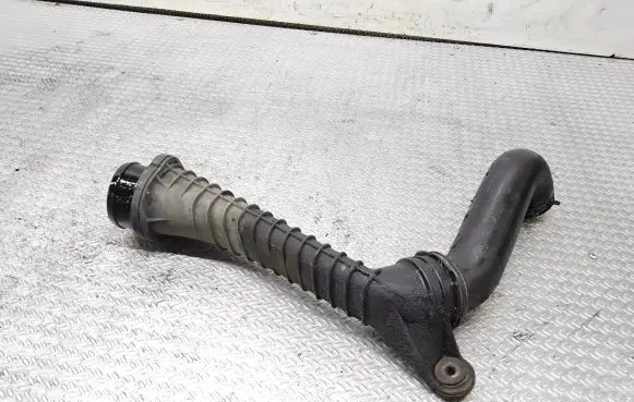 Audi A3 S3 8L Intercooler hose/pipe 1J0145828T