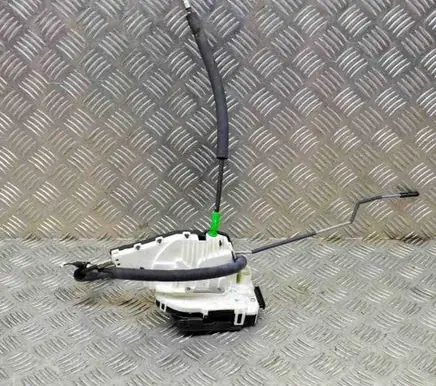 Maserati Ghibli Rear door lock 670032947 68203009AA