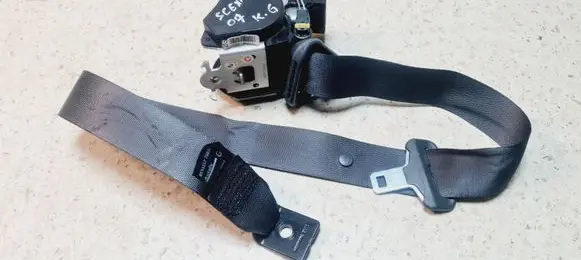 Renault Scenic II - Grand scenic II Rear seatbelt 8200798398 798398