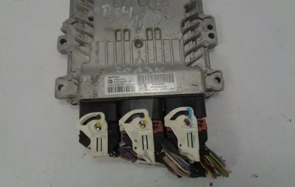 Peugeot 308 Engine control unit/module 9800268980