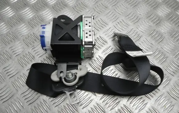 Mazda 6 Front seatbelt TKAH2EH902 M4807