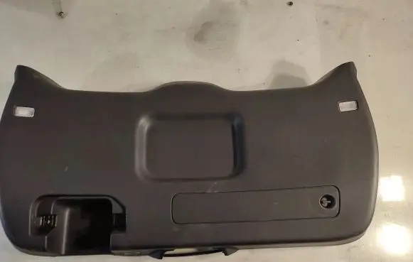 Land Rover Discovery Sport Tailgate trim LK7245594A LK7245594B