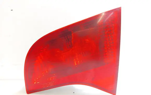 Audi A4 S4 B7 8E 8H Tailgate rear/tail lights 8E9945094