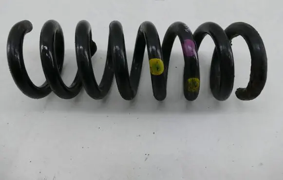 Mercedes-Benz E A207 Rear coil spring