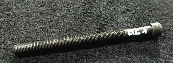 Audi A6 S6 C5 4B Cylinder head bolts 